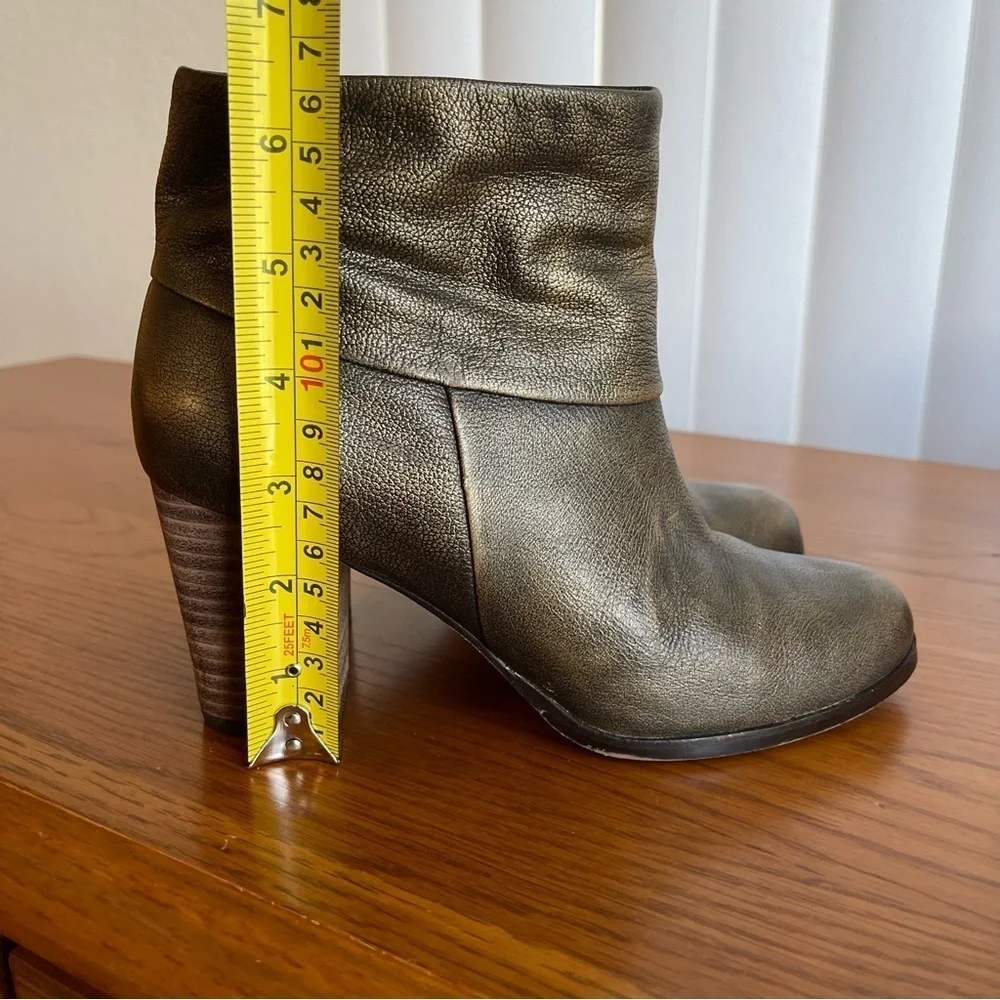 Cole Haan Cassidy Leather Ankle Bootie Black Metallic Bronze Brush Size 5